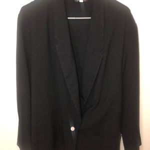 Black Women’s Blazer